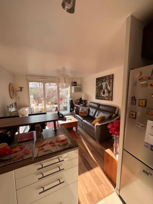 Appart 2 Chambres 17 Min De Paris Rosny-sous-Bois Buitenkant foto